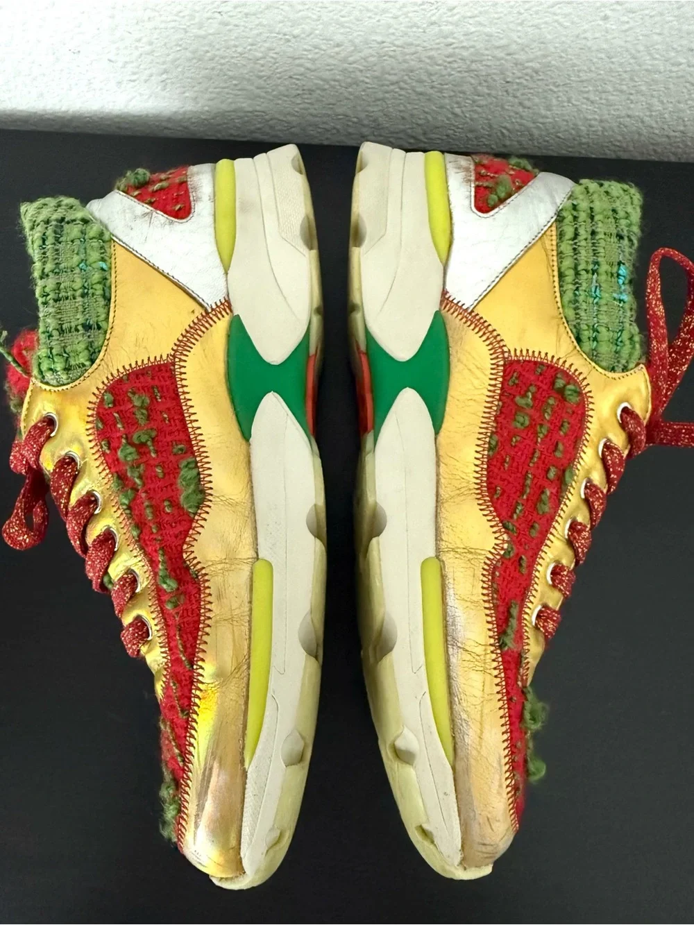 CHANEL Multicolor Tweed Leather CC Low Top Sneakers